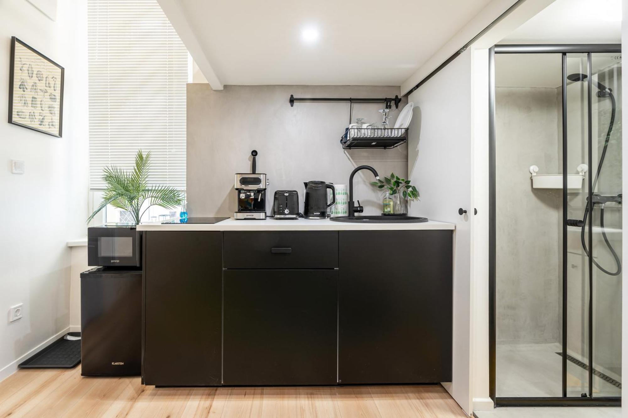 Apartment Ubi