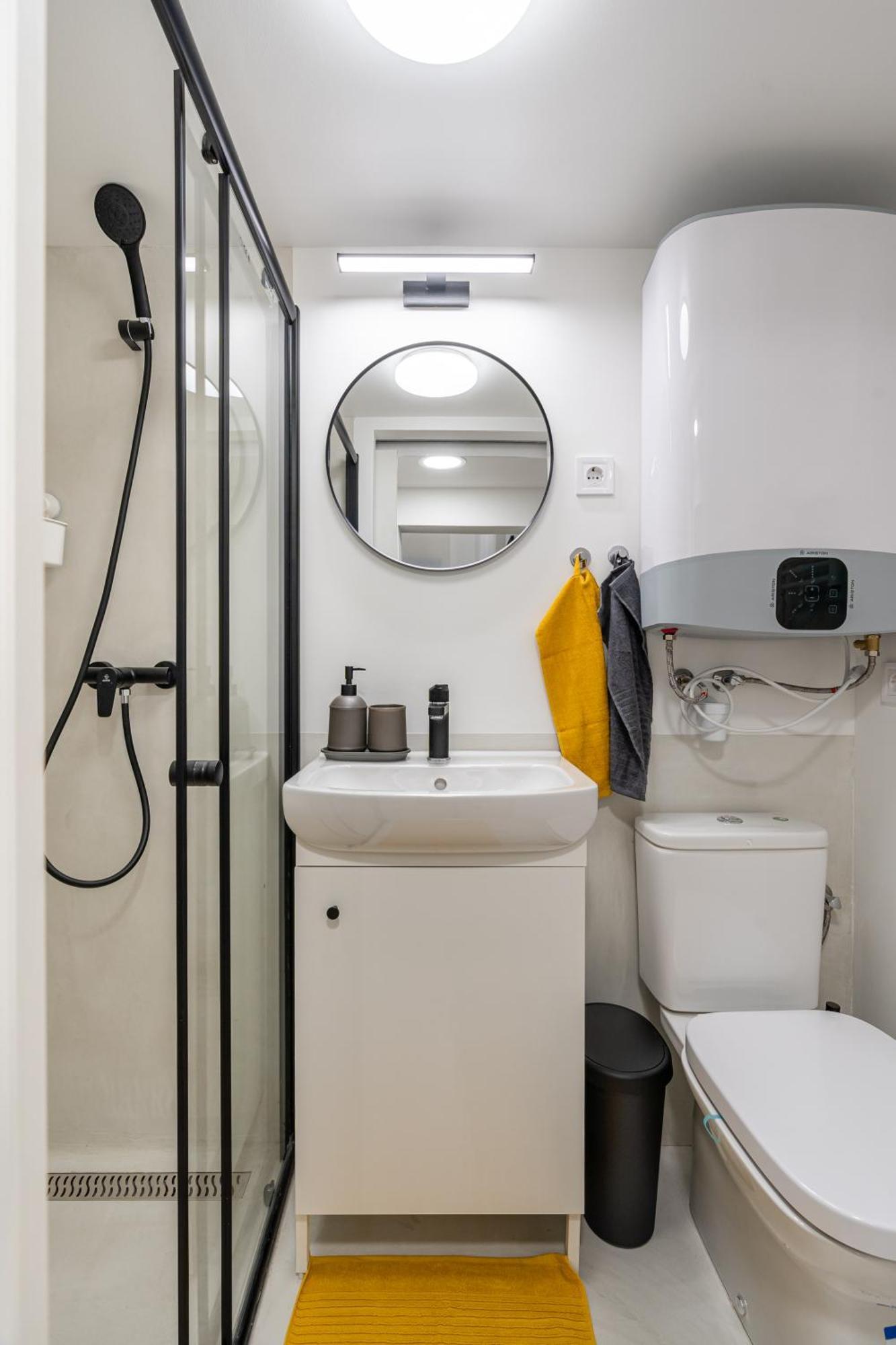 Ubi Apartment