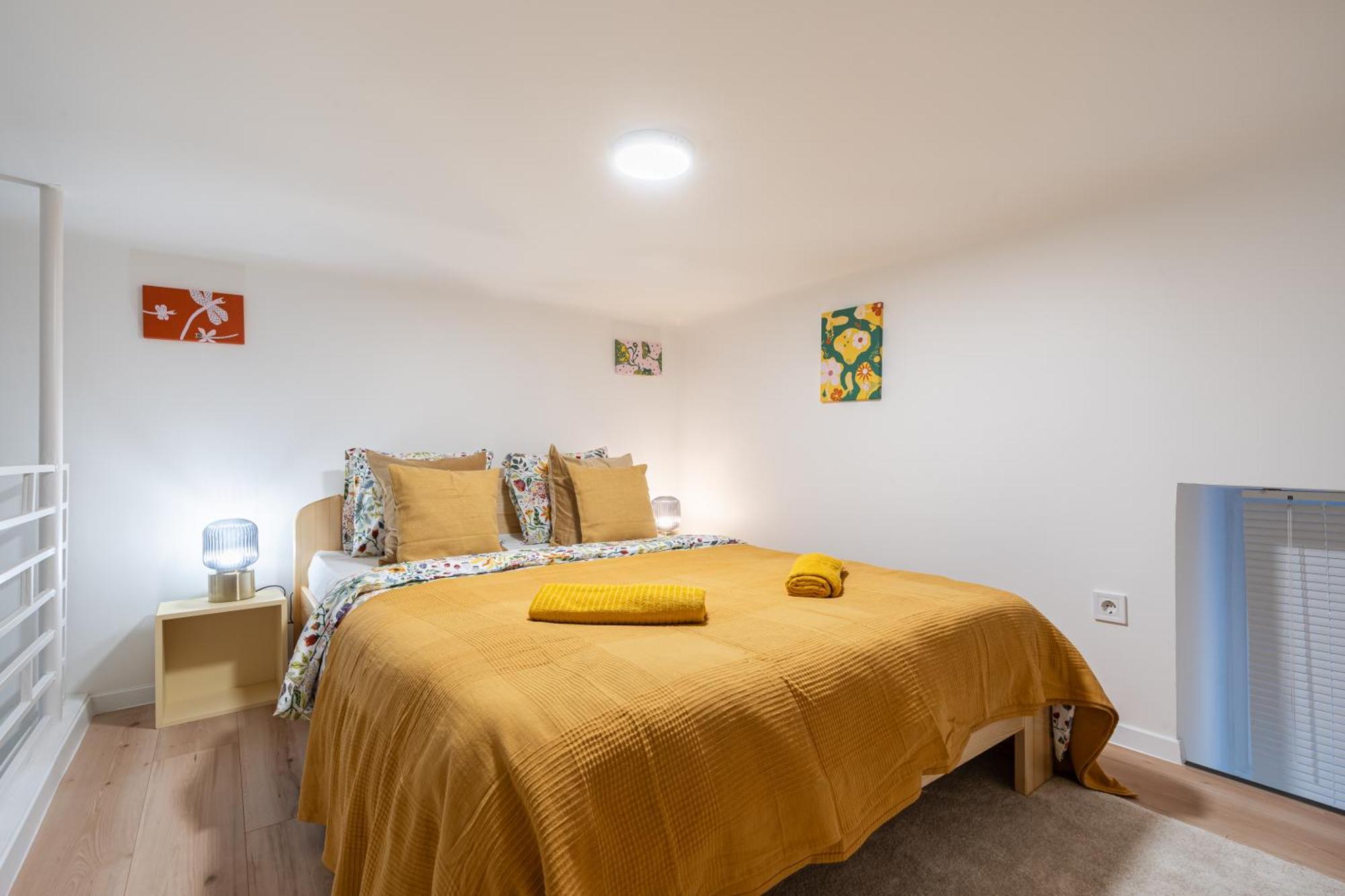 Apartment Ubi