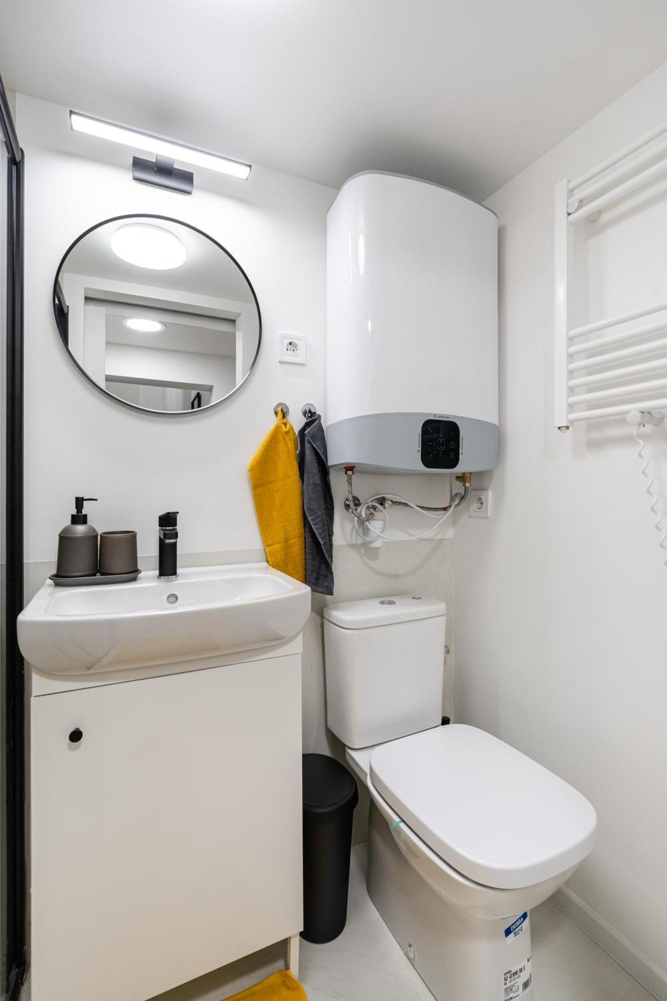 Ubi Apartment